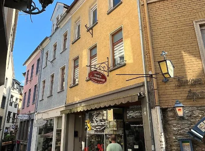 Meyver Centrum. * Cochem